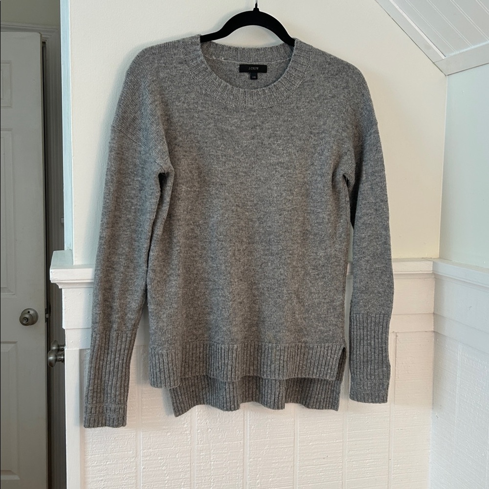 J. Crew Wool Blend Long Sleeve Hi Low Gray Sweater size Women’s XXS